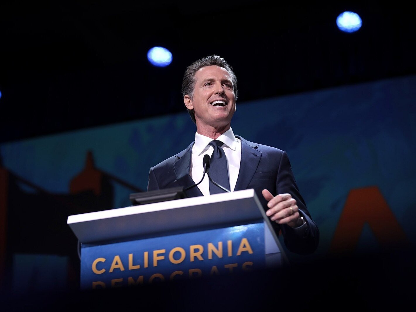 June 1, 2019 – Governor Gavin Newsom speaking with attendees at the 2019 California Democratic Party State Convention at the George R. Moscone Convention Center in San Francisco, California. (Photo by Gage Skidmore | Wikimedia Commons)