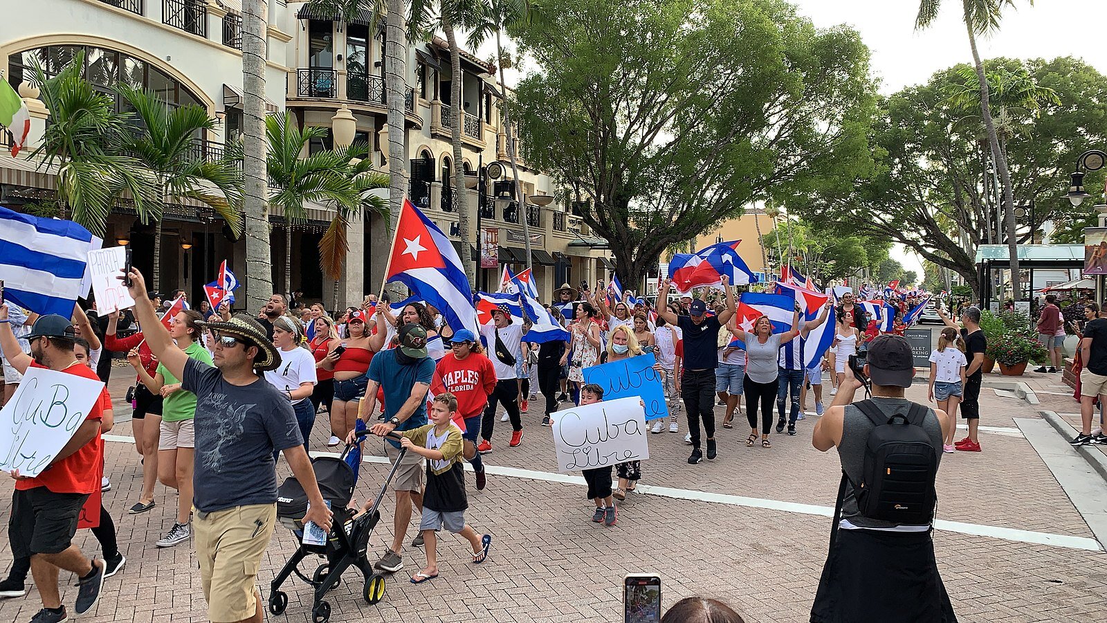 July 13th, 2021 – Anti-Cuban Government protest in Naples, FL. (Photo from Wikimedia Commons)