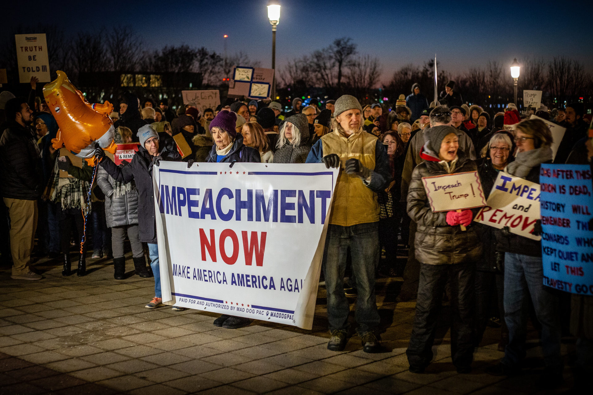 December 17, 2019 – Hundreds of people gather in front of the Iowa State Capitol in Des Moines calling for the first impeachment of Donald Trump. It was one of 600 such rallies across the country on the eve of the historic impeachment vote in the U.…
