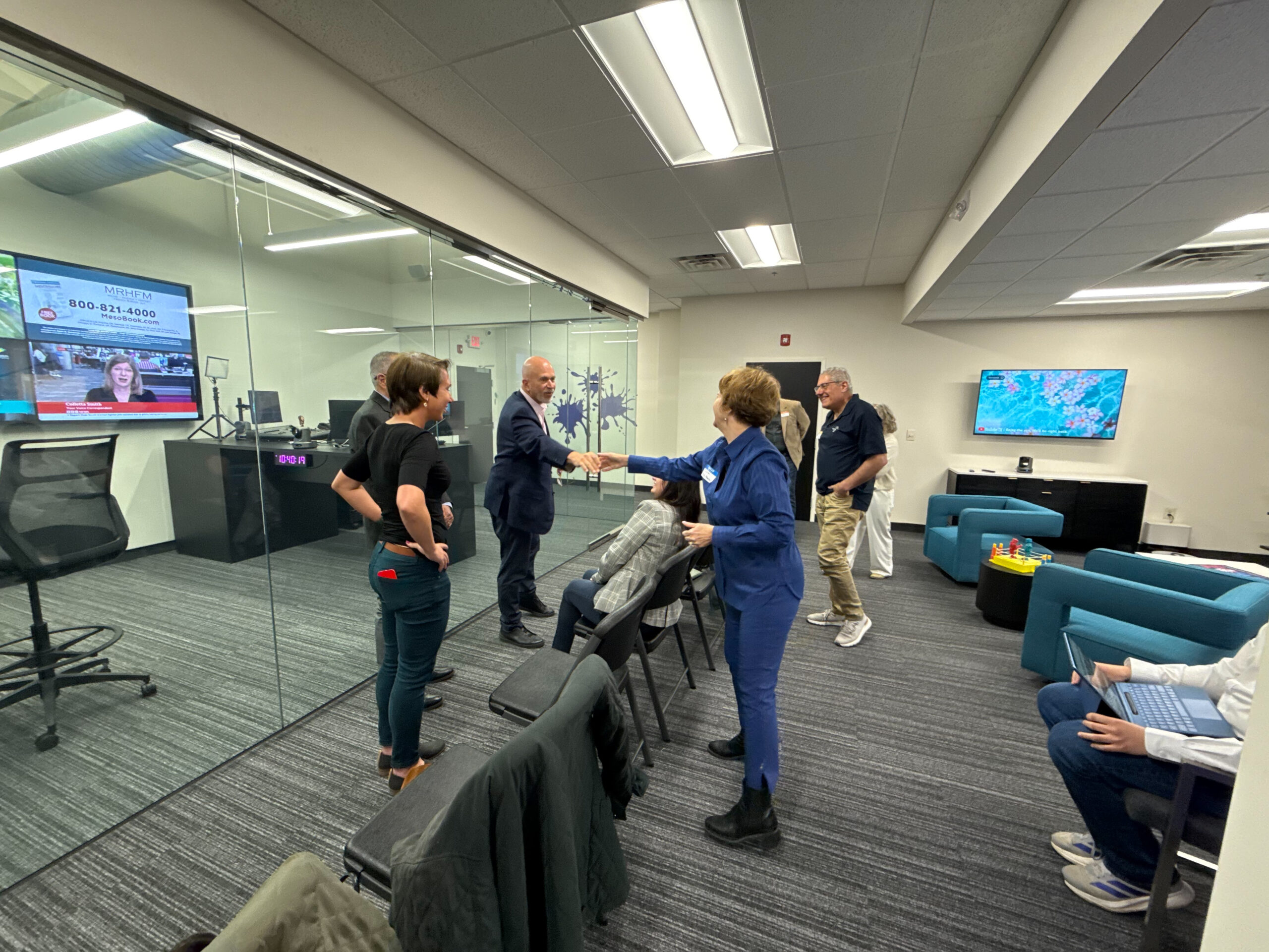 Michael Smerconish shaking hands