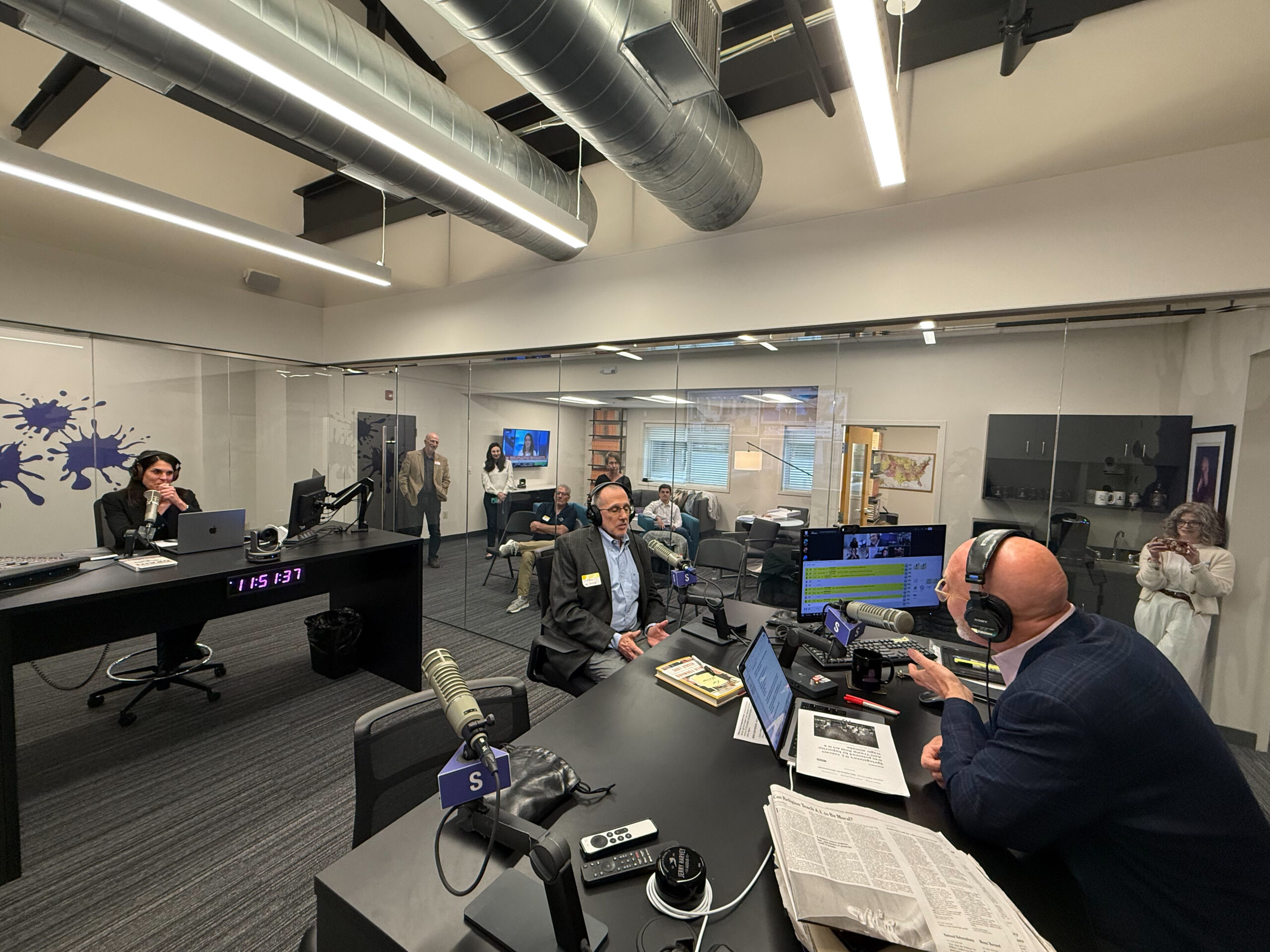 Michael Smerconish conversing